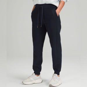 Lululemon Scuba Joggers